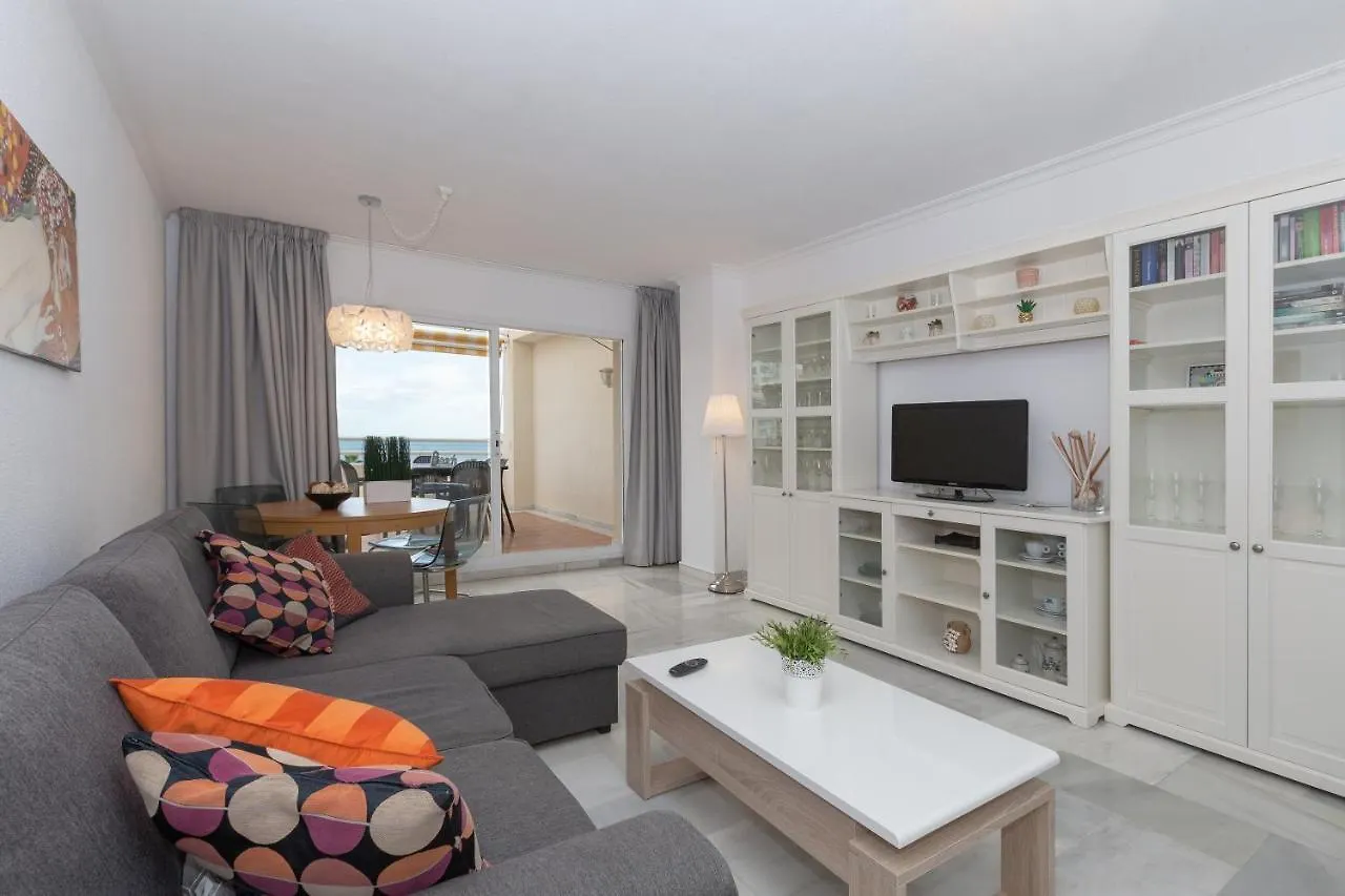 Atico Lujoso Apartment Torremolinos 0*,